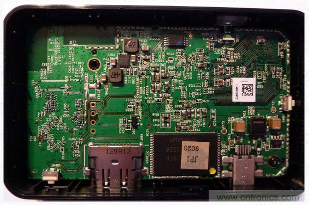 图(d)：图解便宜又好用的媒体适配器PTV3000。