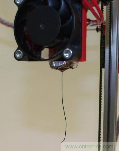 变废为宝，看老式DVD如何改造成3D打印机？