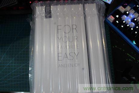 一款独一无二的锂电螺丝刀拆解评测：不止是价格感人