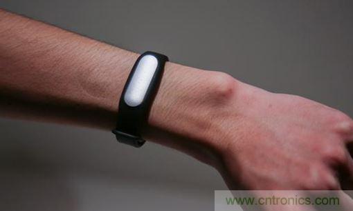 小米手环光感版体验：便宜实惠，功能尚可