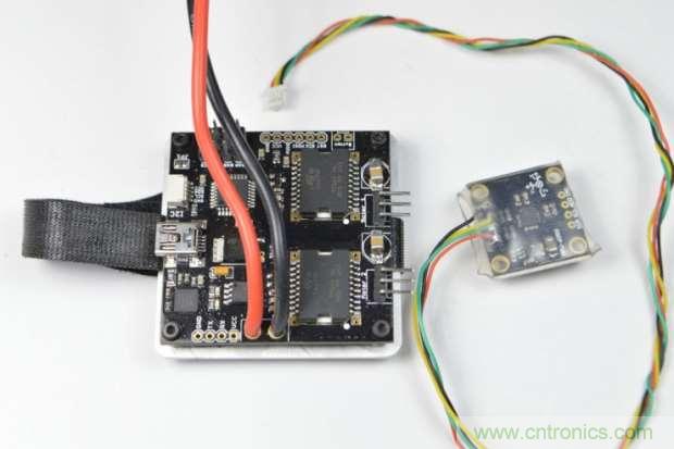 摄影发烧友：想要相机稳如鸡头，学我DIY自平衡相机稳定器