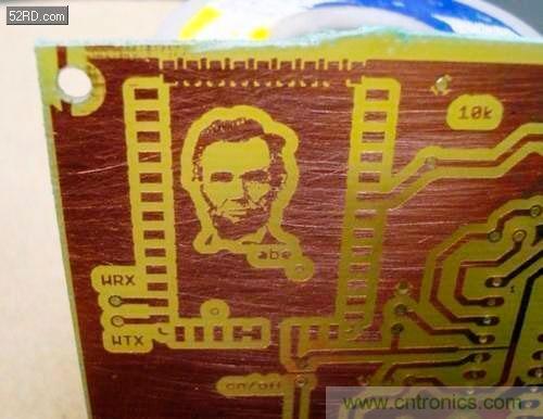 在电路板上放林肯肖像也行?