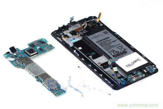 Galaxy Note5拆解，与S系列差距日渐模糊