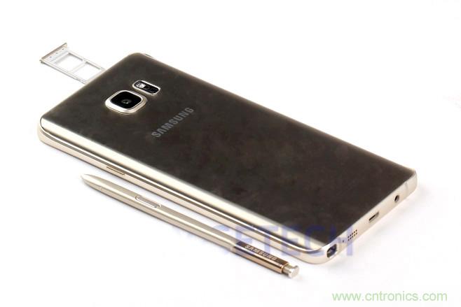 Galaxy Note5拆解，与S系列差距日渐模糊