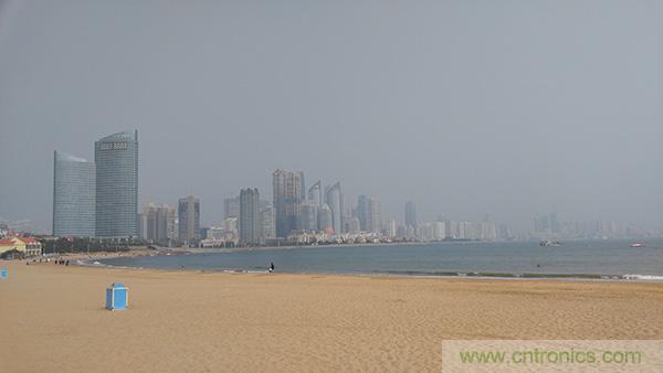 业界良心 LG V10 评测:刚毅、冷峻，不失人性化