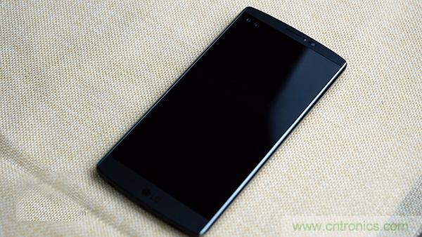 业界良心 LG V10 评测:刚毅、冷峻，不失人性化