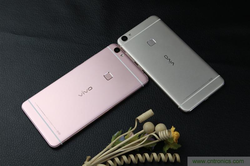 Hi-Fi革命！vivo X6 Plus深度评测：够快才畅快