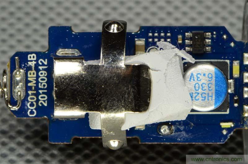 小米车载充电器拆解评测：49元能让这枚&ldquo;子弹&rdquo;飞多远？