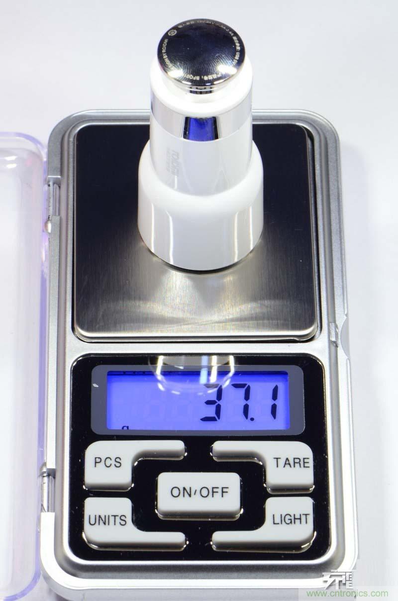 小米车载充电器拆解评测：49元能让这枚&ldquo;子弹&rdquo;飞多远？