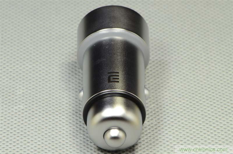 小米车载充电器拆解评测：49元能让这枚&ldquo;子弹&rdquo;飞多远？