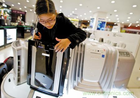 雾霾肆虐，你还在为如何选择空气净化器而烦恼吗？