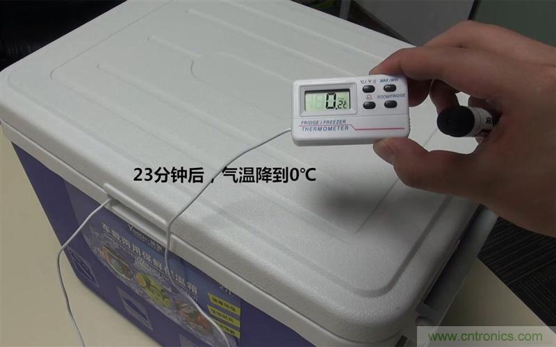 手机抗冻性能大挑战:iPhone被完爆