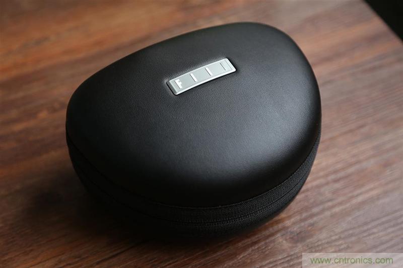 头条哥的梦想之作！FIIL耳机能让汪峰上头条否？