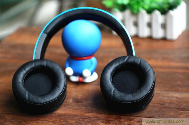 头条哥的梦想之作！FIIL耳机能让汪峰上头条否？