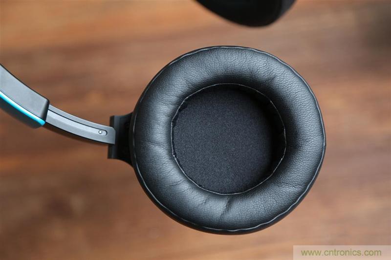 头条哥的梦想之作！FIIL耳机能让汪峰上头条否？