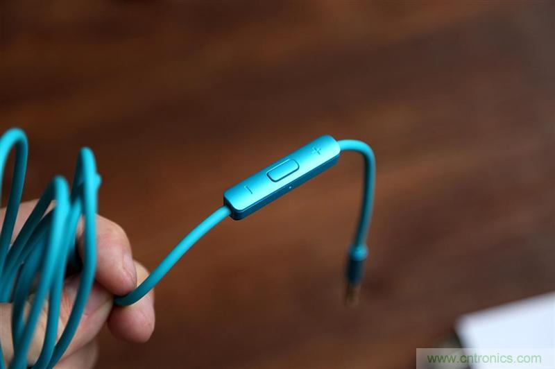 头条哥的梦想之作！FIIL耳机能让汪峰上头条否？