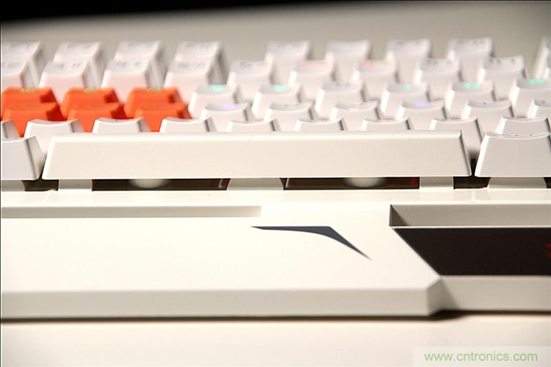 曾经的网吧统治者&mdash;双飞燕血手幽灵机械键盘，真世界最快？