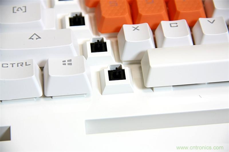 曾经的网吧统治者&mdash;双飞燕血手幽灵机械键盘，真世界最快？