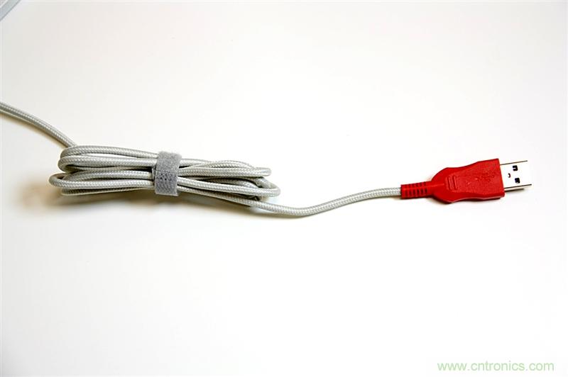 曾经的网吧统治者&mdash;双飞燕血手幽灵机械键盘，真世界最快？