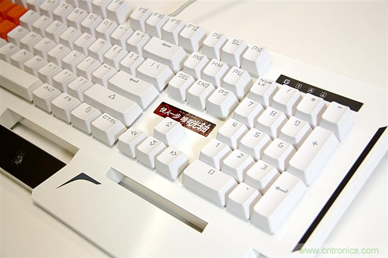 曾经的网吧统治者&mdash;双飞燕血手幽灵机械键盘，真世界最快？