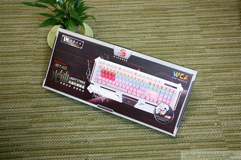 曾经的网吧统治者&mdash;双飞燕血手幽灵机械键盘，真世界最快？