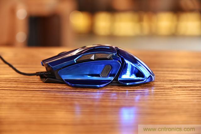 左手写爱，右手写他&mdash;&mdash;从此键盘鼠标不分家！