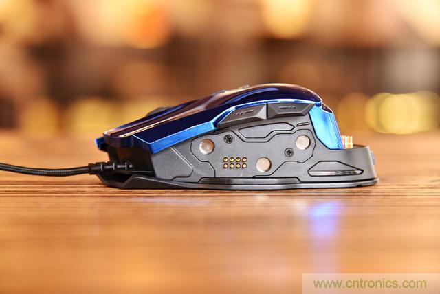 左手写爱，右手写他&mdash;&mdash;从此键盘鼠标不分家！