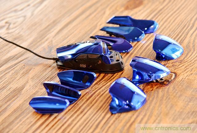 左手写爱，右手写他&mdash;&mdash;从此键盘鼠标不分家！