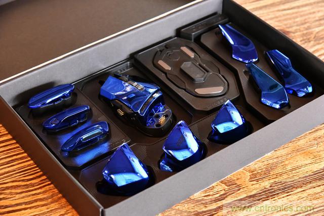 左手写爱，右手写他&mdash;&mdash;从此键盘鼠标不分家！