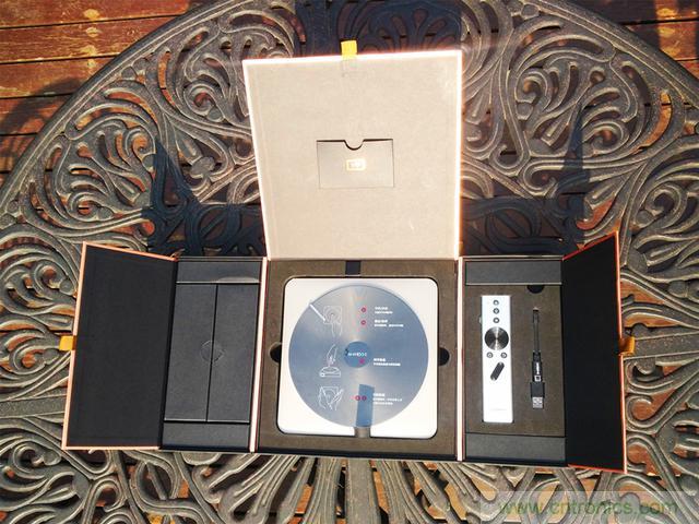 无屏电视时代已然来临，客厅你做好准备了吗？