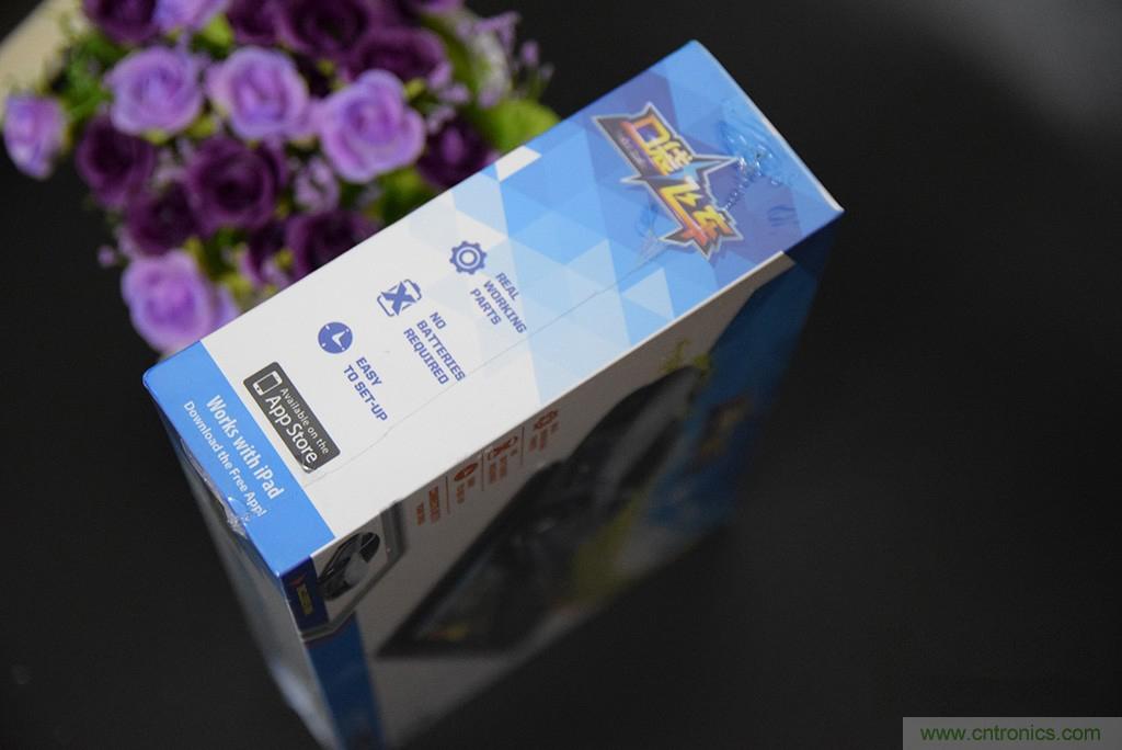 虚拟与现实相结合的飞车游戏，让你体验速度与激情的碰撞！