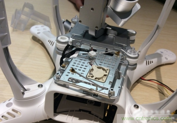 真飞机拆不着，那就来拆拆无人机&ldquo;鼻祖&rdquo;大疆吧！