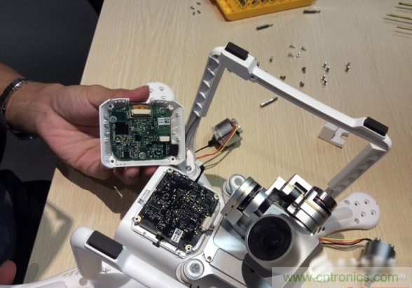 真飞机拆不着，那就来拆拆无人机&ldquo;鼻祖&rdquo;大疆吧！