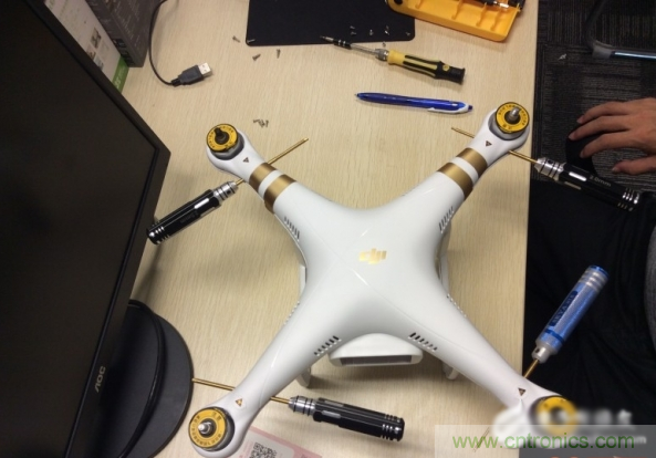 真飞机拆不着，那就来拆拆无人机&ldquo;鼻祖&rdquo;大疆吧！