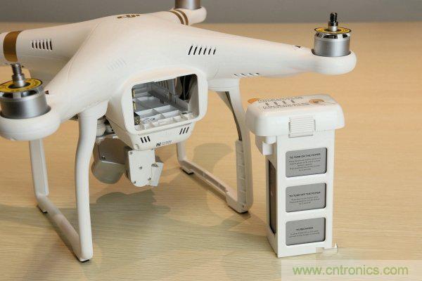 真飞机拆不着，那就来拆拆无人机&ldquo;鼻祖&rdquo;大疆吧！