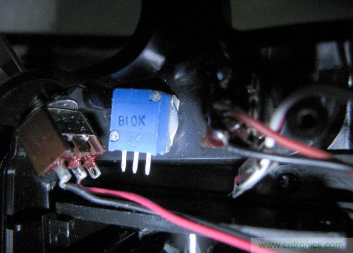 无人机 DIY 制作全过程，酷得不要不要的！