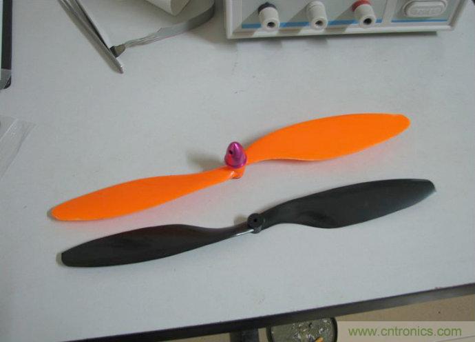 无人机 DIY 制作全过程，酷得不要不要的！