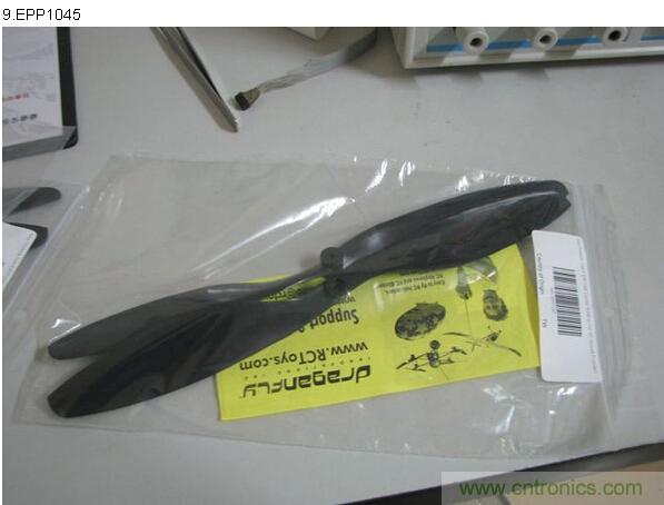 无人机 DIY 制作全过程，酷得不要不要的！