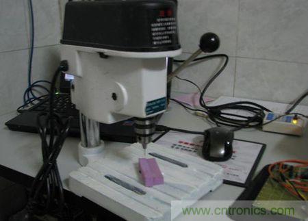 无人机 DIY 制作全过程，酷得不要不要的！