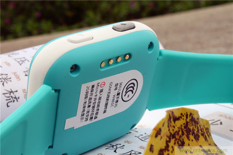 别让《失孤》重演，360儿童手表帮你定住家中小顽童！