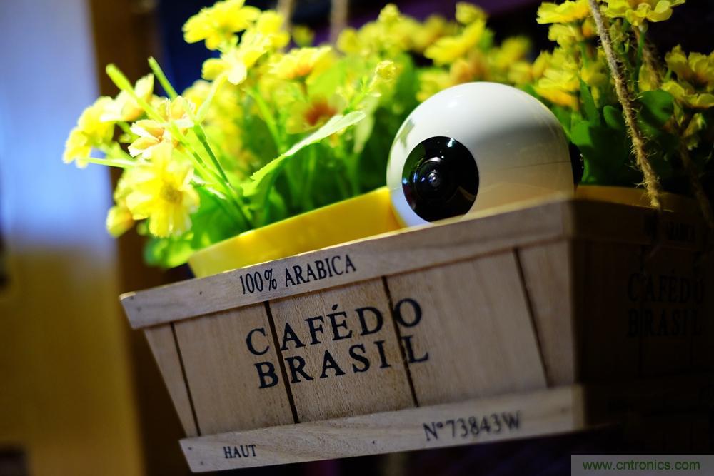 造型神似BB8，让照片翻滚起来&mdash;&mdash;暴风魔眼