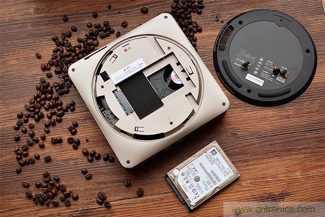 极米 Z4 极光让你在家也能享受影院级别的观影感受