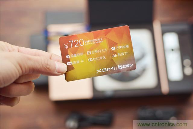 极米 Z4 极光让你在家也能享受影院级别的观影感受