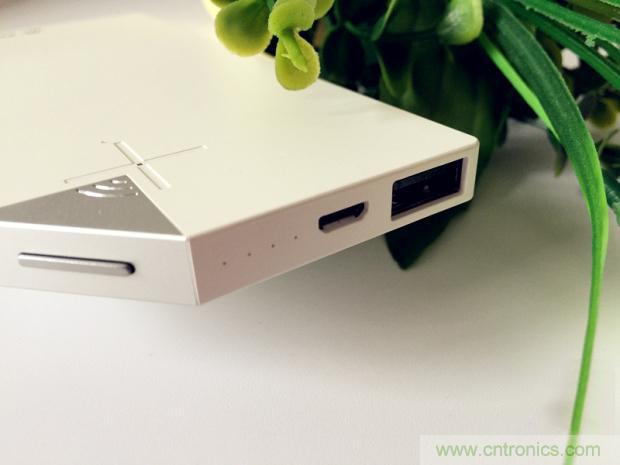 长虹流云智能电源，集&ldquo;充电&rdquo;+&ldquo;存储&rdquo;于一身