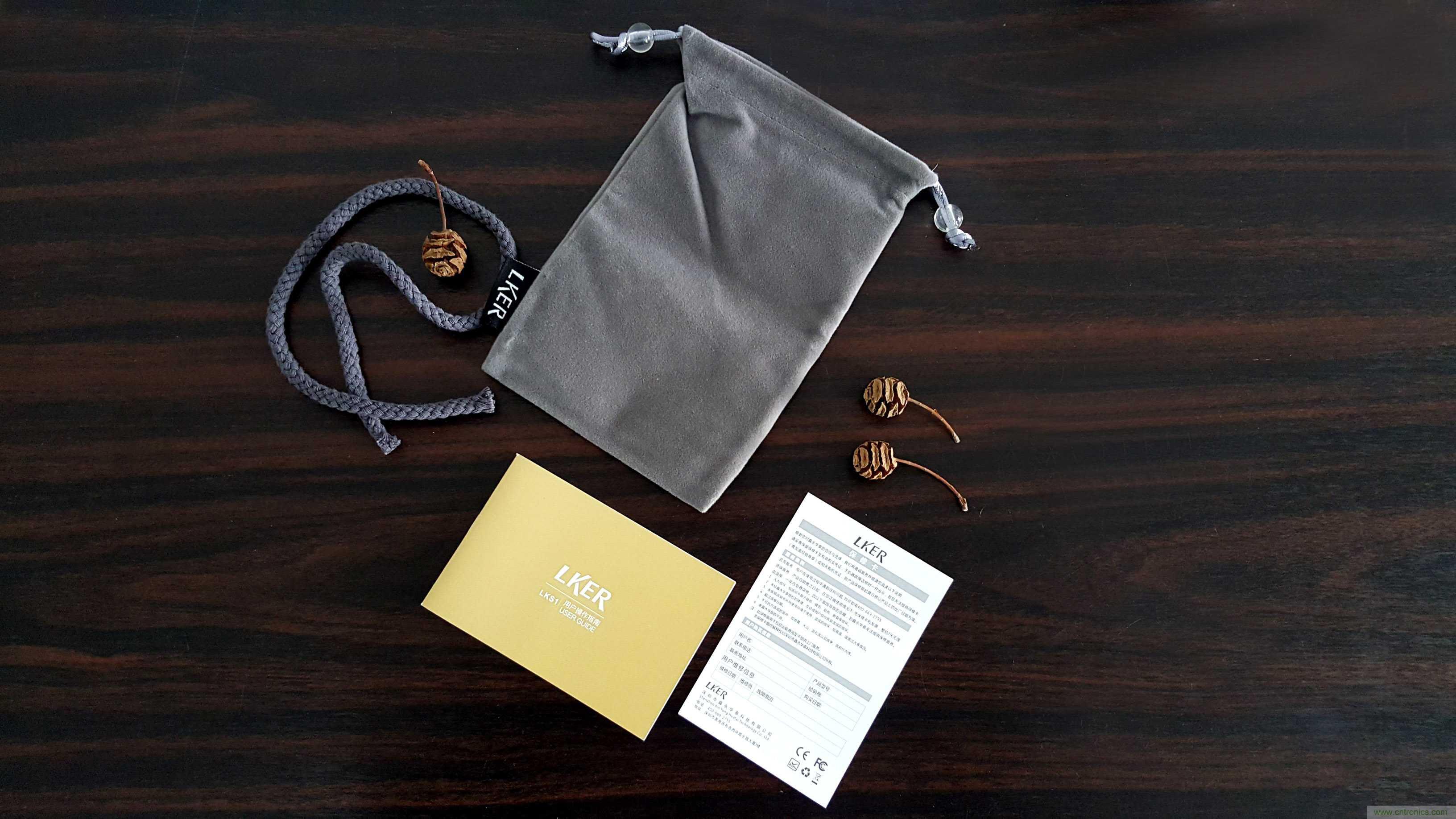 搞怪&ldquo;美人鱼&rdquo;尽享灵克蓝牙音箱的天籁之音！