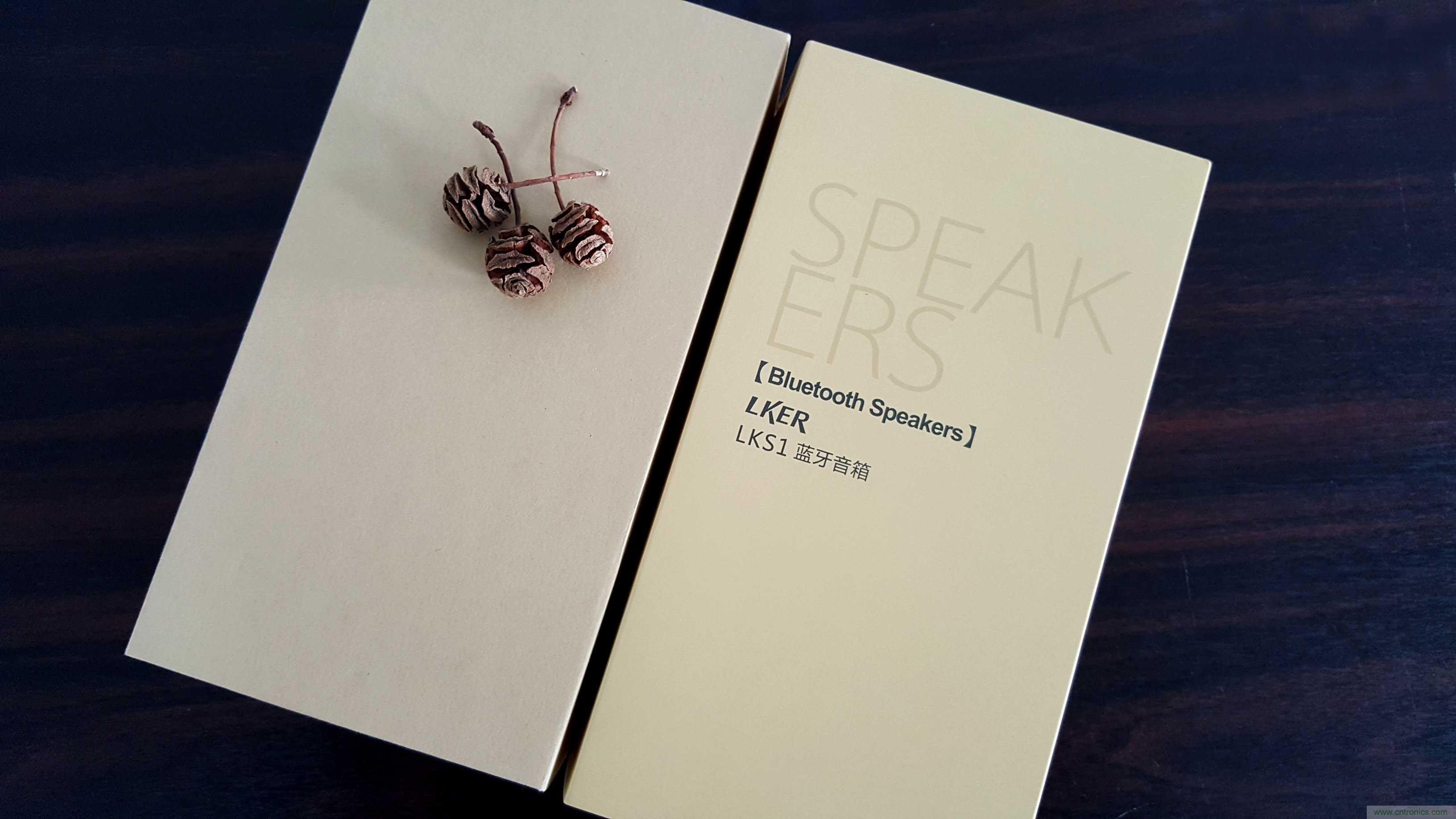 搞怪&ldquo;美人鱼&rdquo;尽享灵克蓝牙音箱的天籁之音！