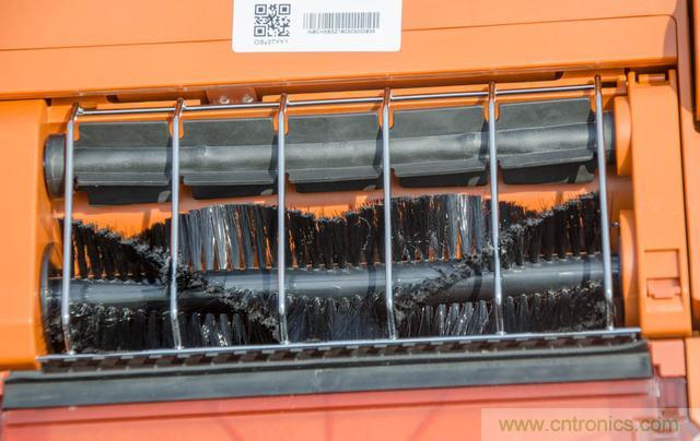 智能导航扫地机器人，以内更靠谱！