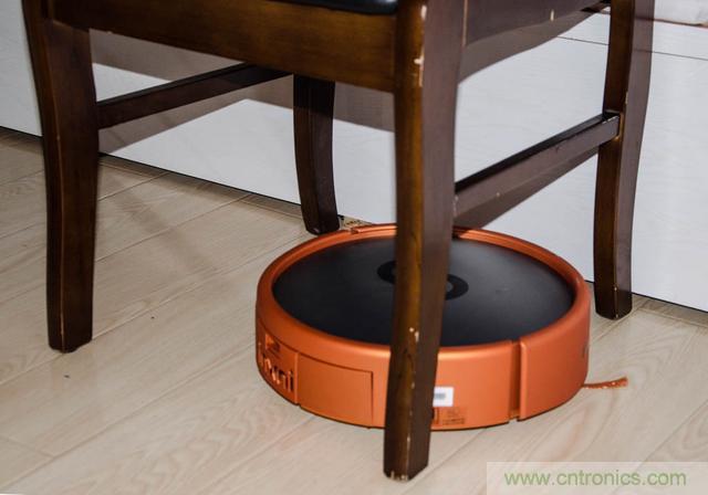 智能导航扫地机器人，以内更靠谱！