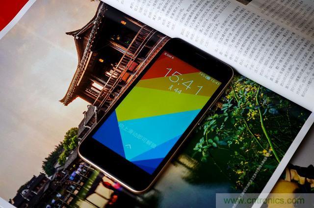 1599元，这款老年手机比小米note还贵100元