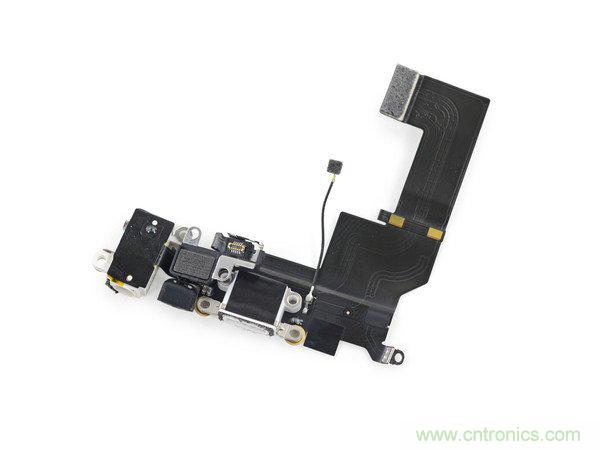 有什么地方没有变？iPhone SE真机拆解